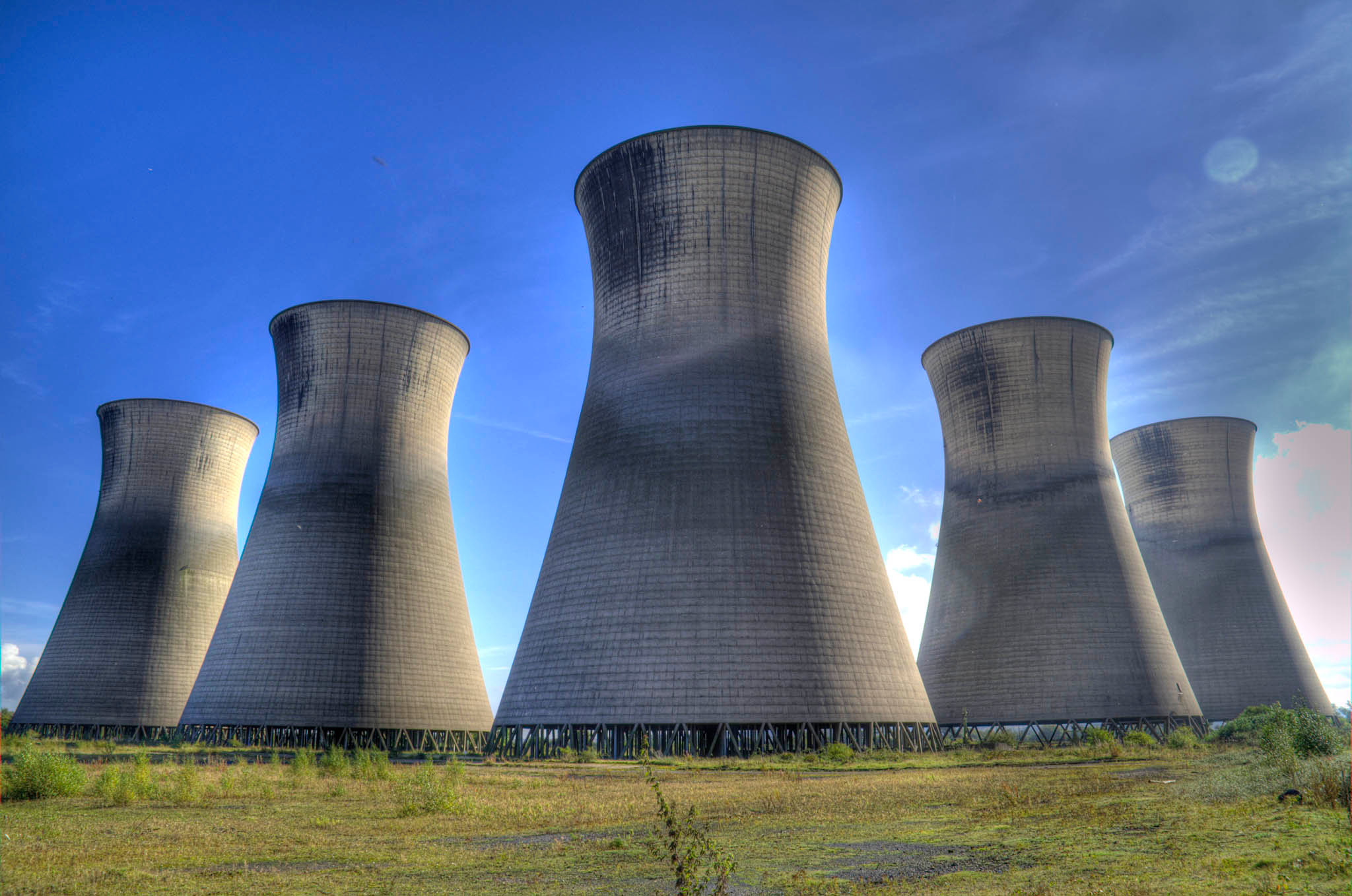 /galleries/Willington Powerstation/5 towers.jpg